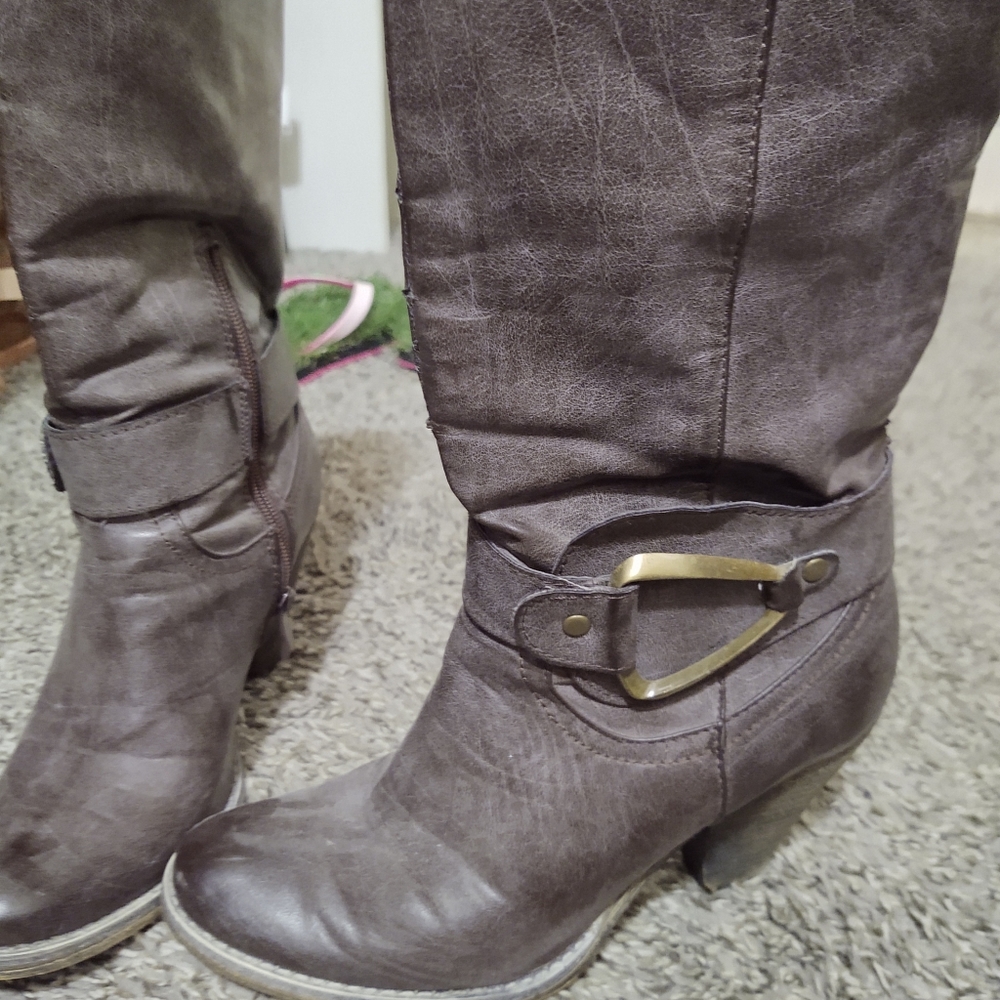 Boots
